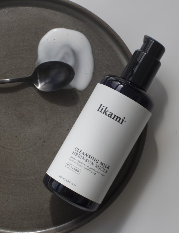 Hydrating Cleansing Milk Likami